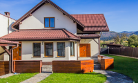 Vila|Casa de inchiriat - Cristian, Brasov