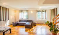 Vila|Casa de vanzare - Sacele, Brasov