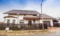Vila|Casa de vanzare - Brasov, Brasov