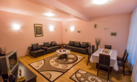 Vila|Casa de vanzare - Sacele, Brasov