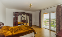 Vila|Casa de vanzare - Brasov, Brasov