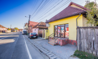 Vila|Casa de vanzare - Sacele, Brasov