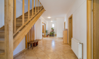 Vila|Casa de vanzare - Tarlungeni, Brasov